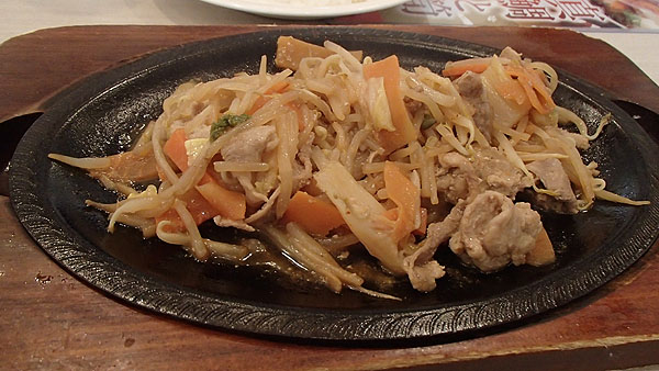 Ｂ２鉄板肉野菜味噌炒